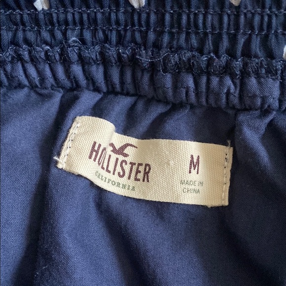 Hollister Navy Polka Dot Mini Skirt size M - Picture 2 of 5